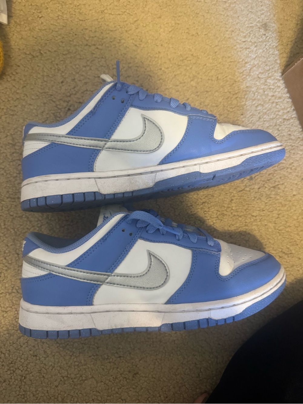 Nike Men’s Low-Top Sneakers in Light Blue, White, and Silver